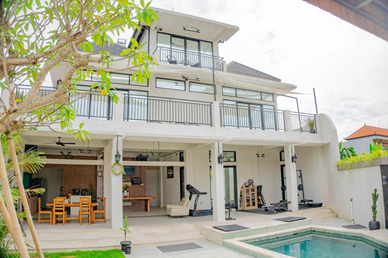 Berawa Homestay ชังกู ภายนอก รูปภาพ